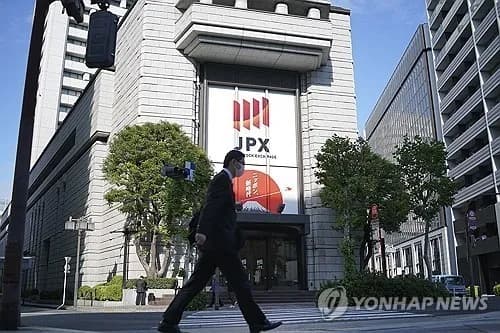 닛케이225, 사상 첫 6만3천선 돌파... 반도체 열풍과 중동 정세 완화 덕분 - TokenPost