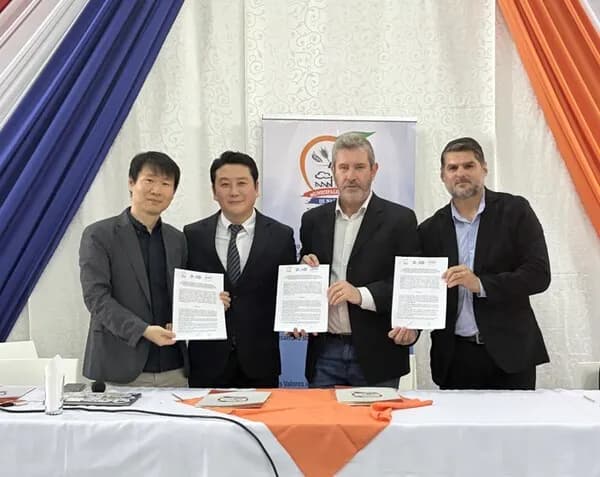 글로벌 AI기업 BLAD GROUP, 파라과이 공립학교에 'AI 튜터' 도입… 남미 최초 국가급 AI 교육 전환 및 데이터센터 사업 본격화