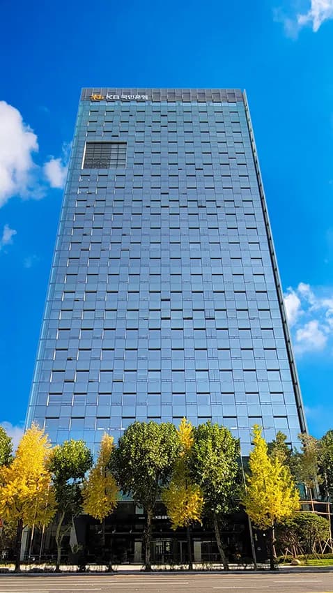 QR로 커피 사고 3분 만에 해외송금…KB금융, 원화 스테이블코인 기술검증 완료