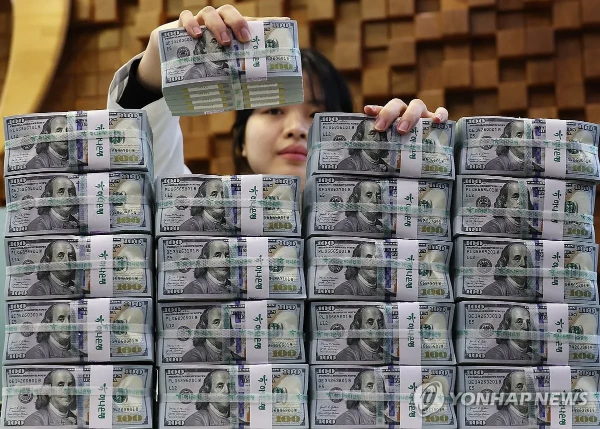 한국 외환보유액 5월에 8억8천만달러 감소...시장 안정화 조치 영향 - TokenPost