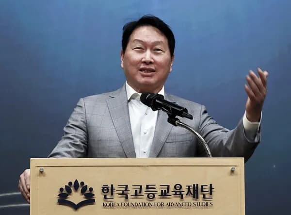 최태원 SK 회장 “AI 시대 인재 기준 변화… 사회에 기여하는 큰 나무 돼야”