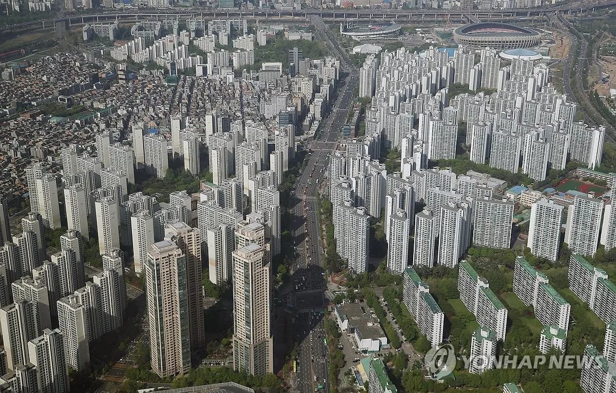 고가주택 보유세 인상 논의...단독주택이 더 큰 영향 받을 수도 - TokenPost